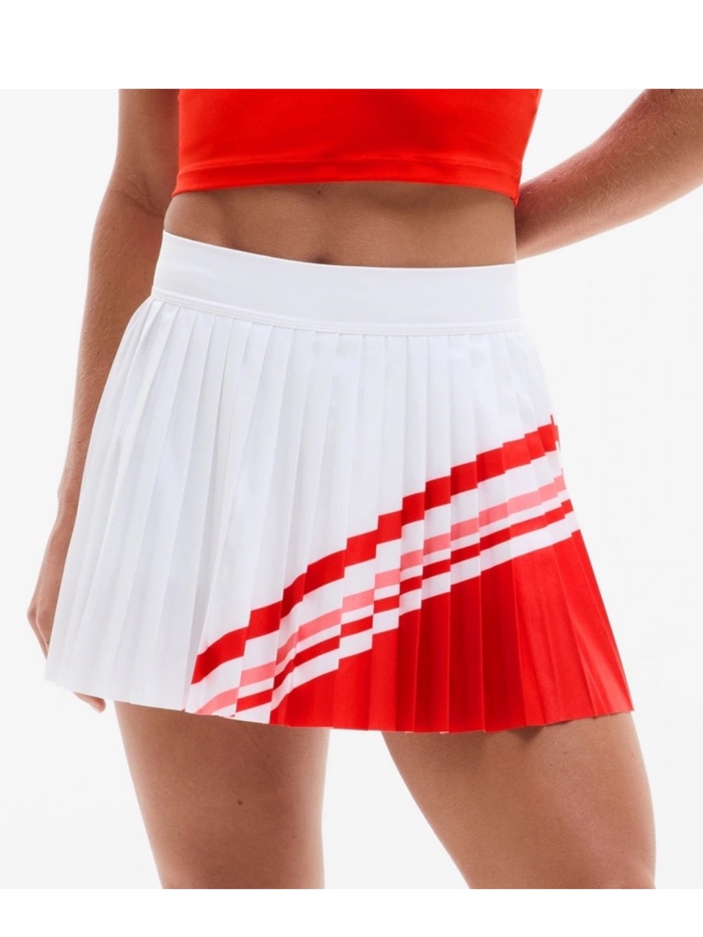 Athleta White and Red Pleated Athletic Mini Skort - size L